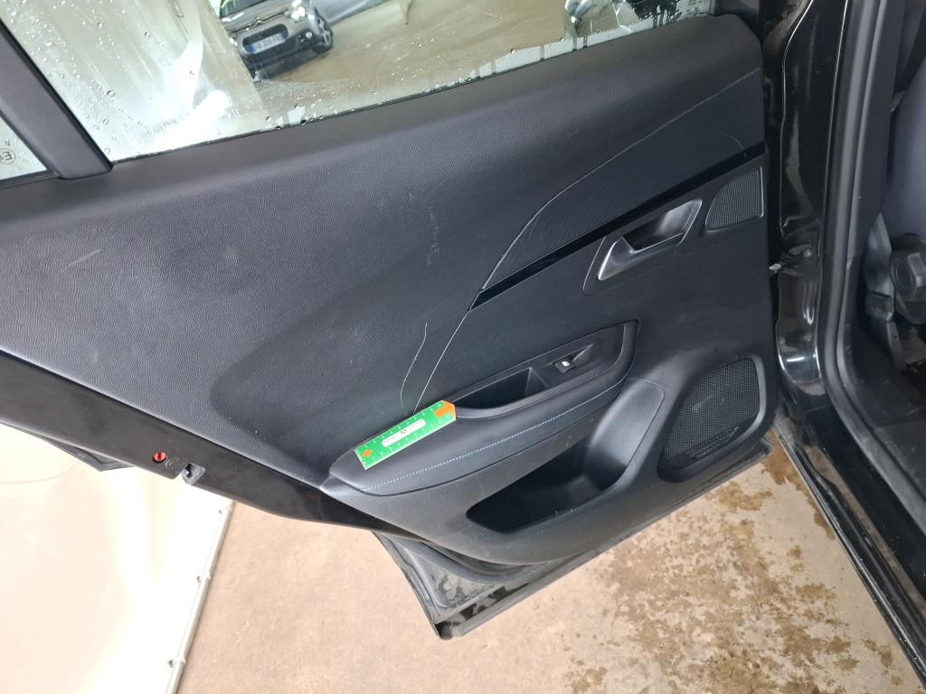 PEUGEOT 2008 BUSINESS PureTech 130 S&S EAT8 Allure 2020