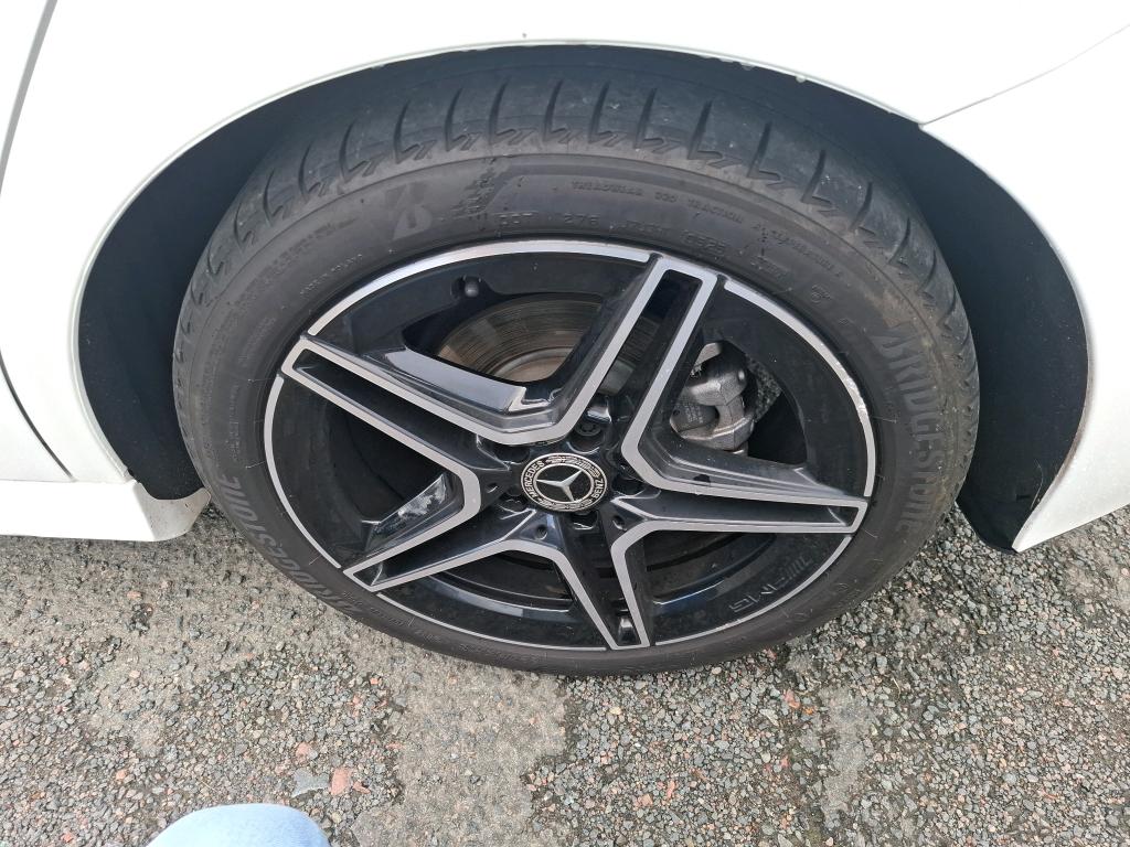 MERCEDES-BENZ CLASSE A 180 d Business Line 2024