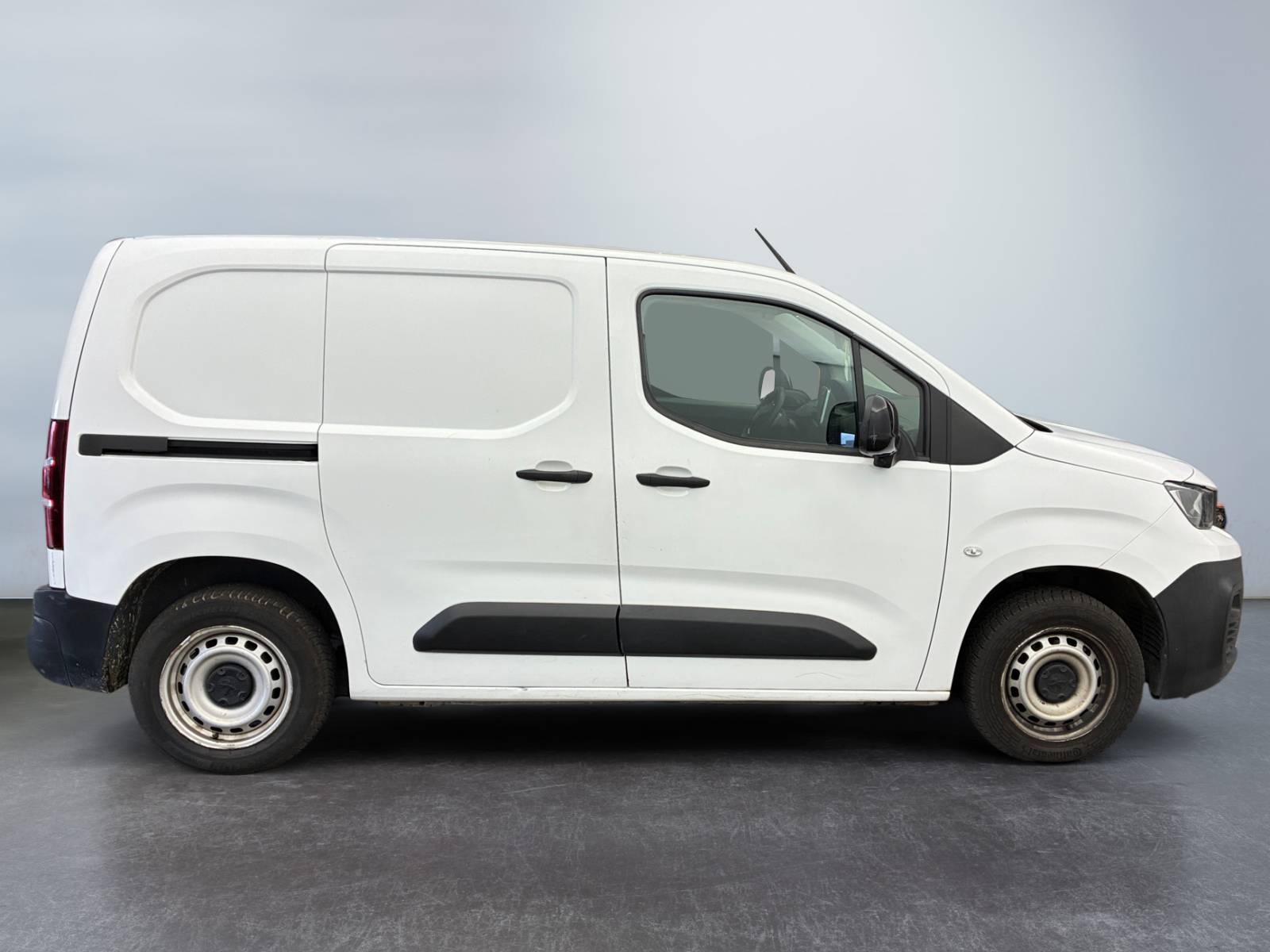 PEUGEOT PARTNER FOURGON STANDARD 650 KG BLUEHDI 100 S&S BVM6 PREMIUM PREMIUM 2022