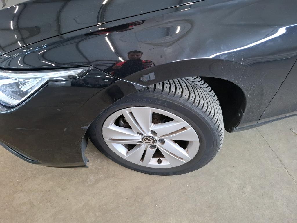 VOLKSWAGEN GOLF 1.5 eTSI OPF 130 DSG7 Life Plus 2023