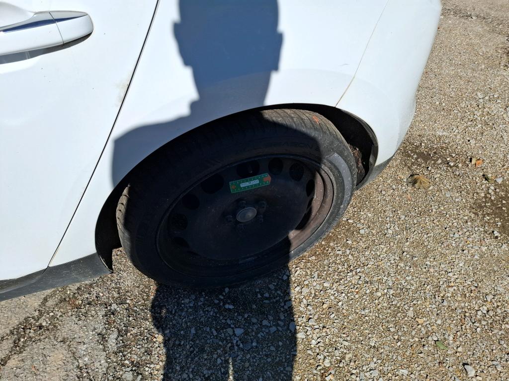 RENAULT SCENIC IV BUSINESS TCe 140 FAP EDC - 21 2021