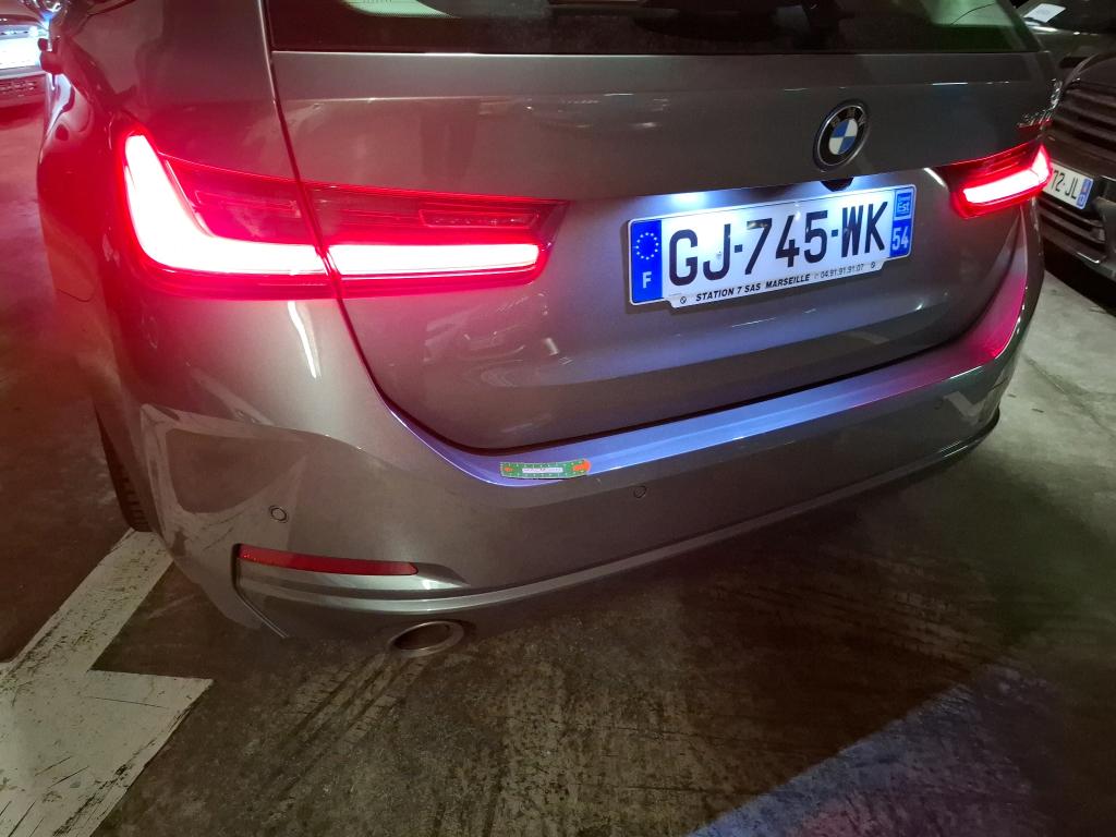 BMW SERIE 3 TOURING G21 LCI 320e 204 ch BVA8 Business Design 2022