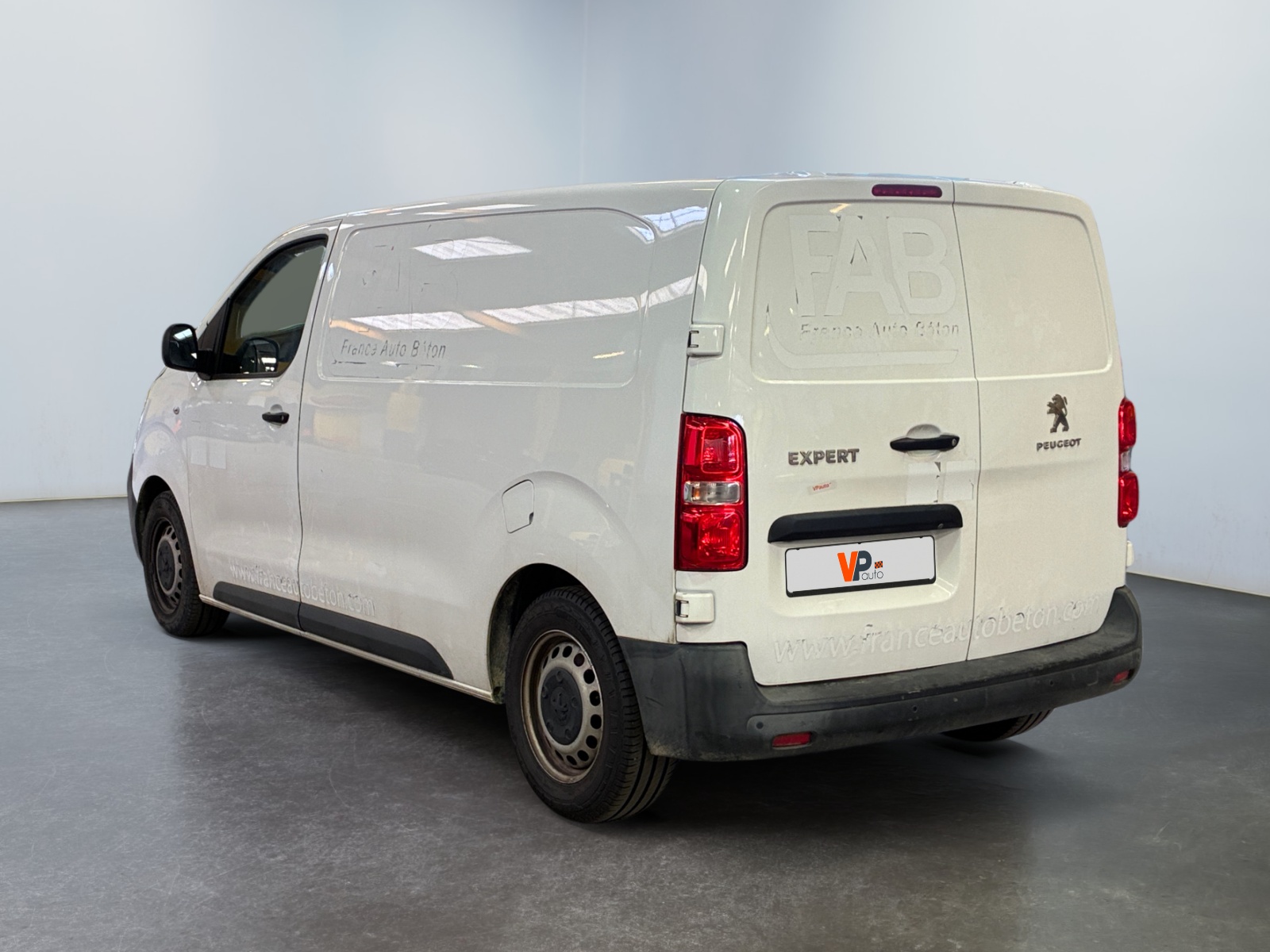 PEUGEOT Expert Asphalt Standard 1,5L B 2022