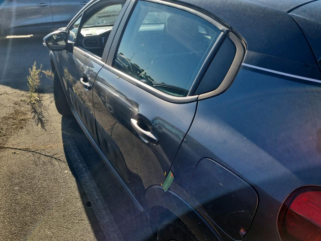 CITROEN C3 BUSINESS PureTech 82 S&S BVM5 Shine 2019