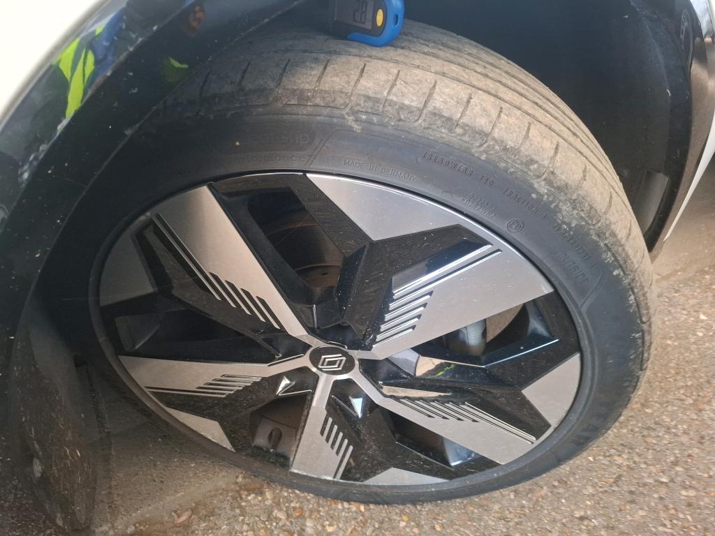 RENAULT MÉGANE MEGANE E-TECH EV60 220 ch super charge Techno 2023