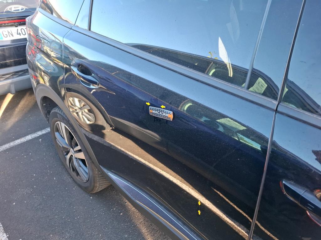 PEUGEOT 5008 Hybrid 136 e-DCS6 Allure Pack 2024