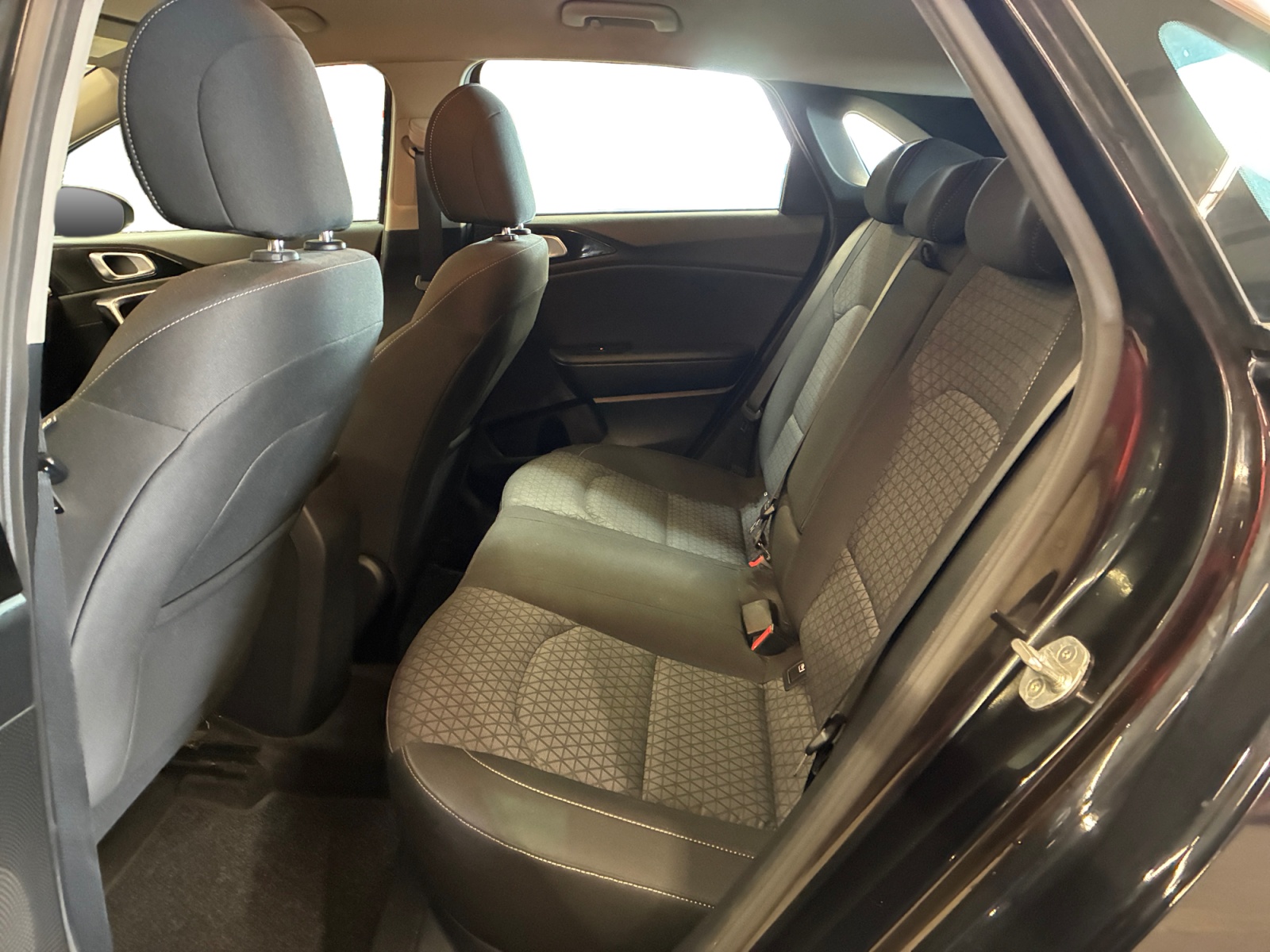 KIA CEED 1.5 T-GDi 160 ch ISG BVM6 Active Active 2021