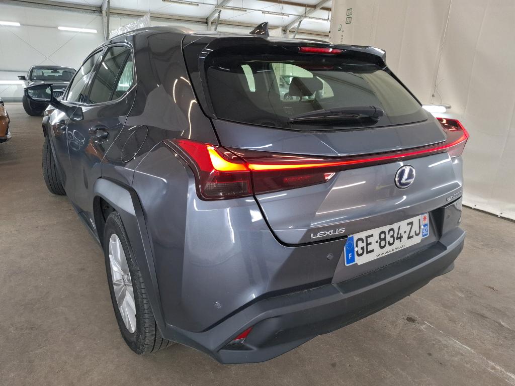 LEXUS  2022