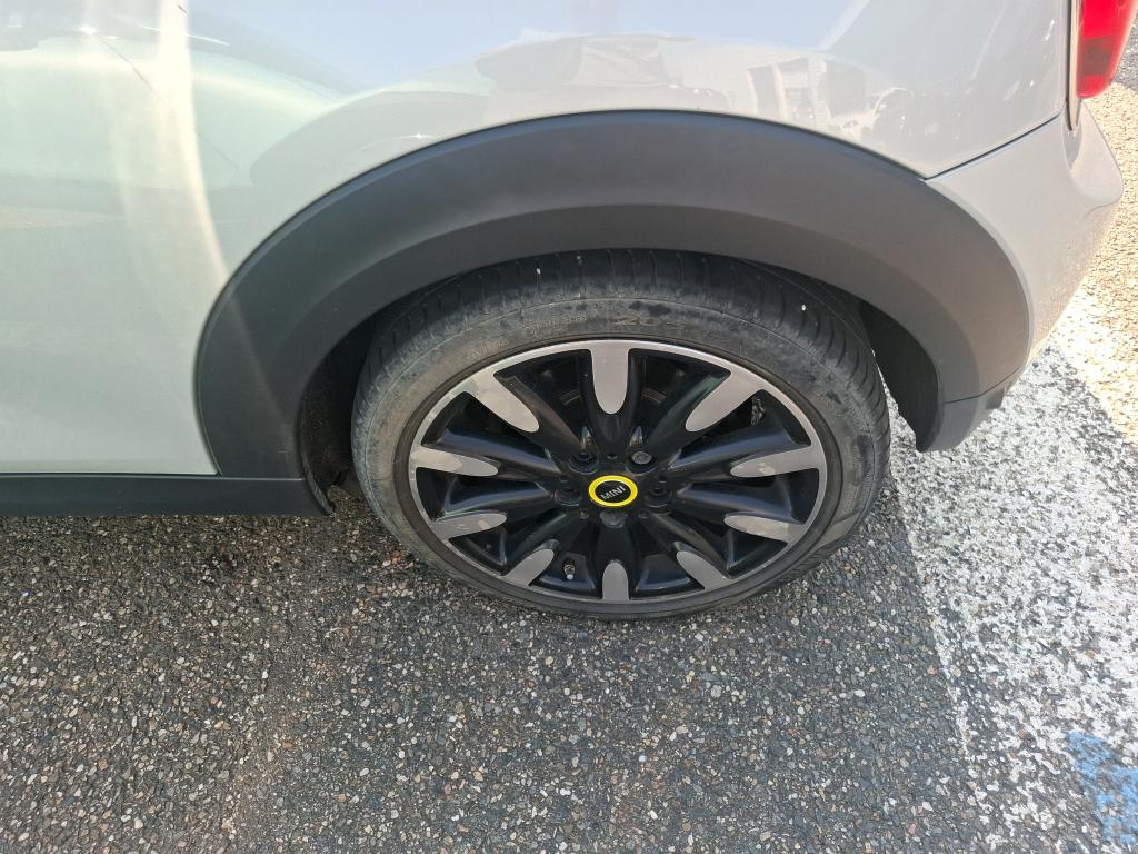 MINI HATCH 3 Portes Cooper SE 184 ch Finition Yours 2020