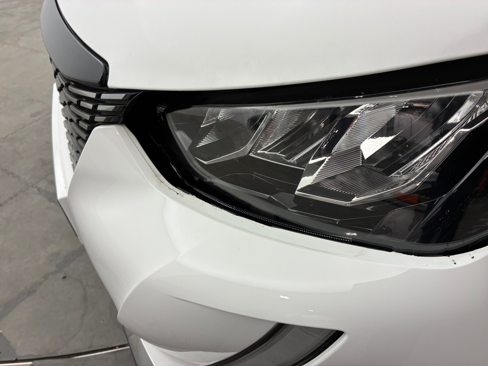 PEUGEOT 2008 PureTech 130 S&S EAT8 Allure 2021