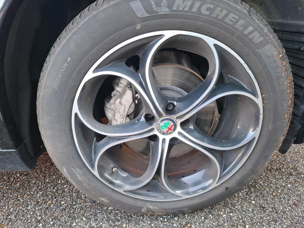 ALFA ROMEO STELVIO 2.2 210 ch Q4 AT8 Veloce 2023