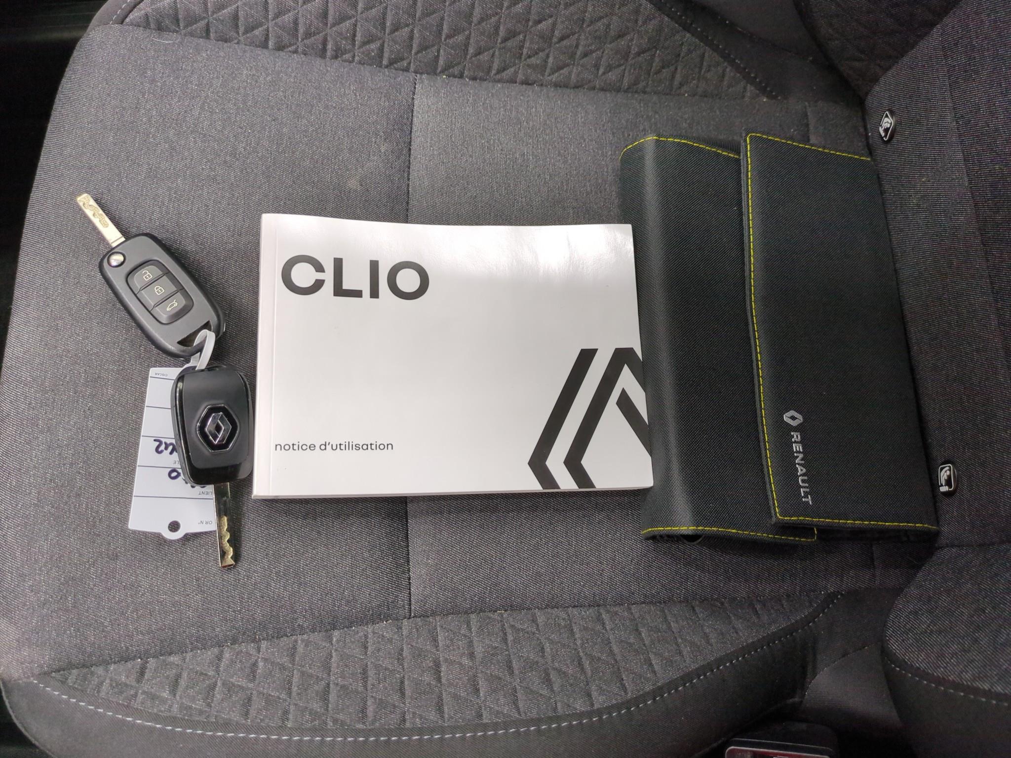 RENAULT CLIO SOCIETE BLUE DCI 100 - 21N BUSINESS REVERSIBLE 2022