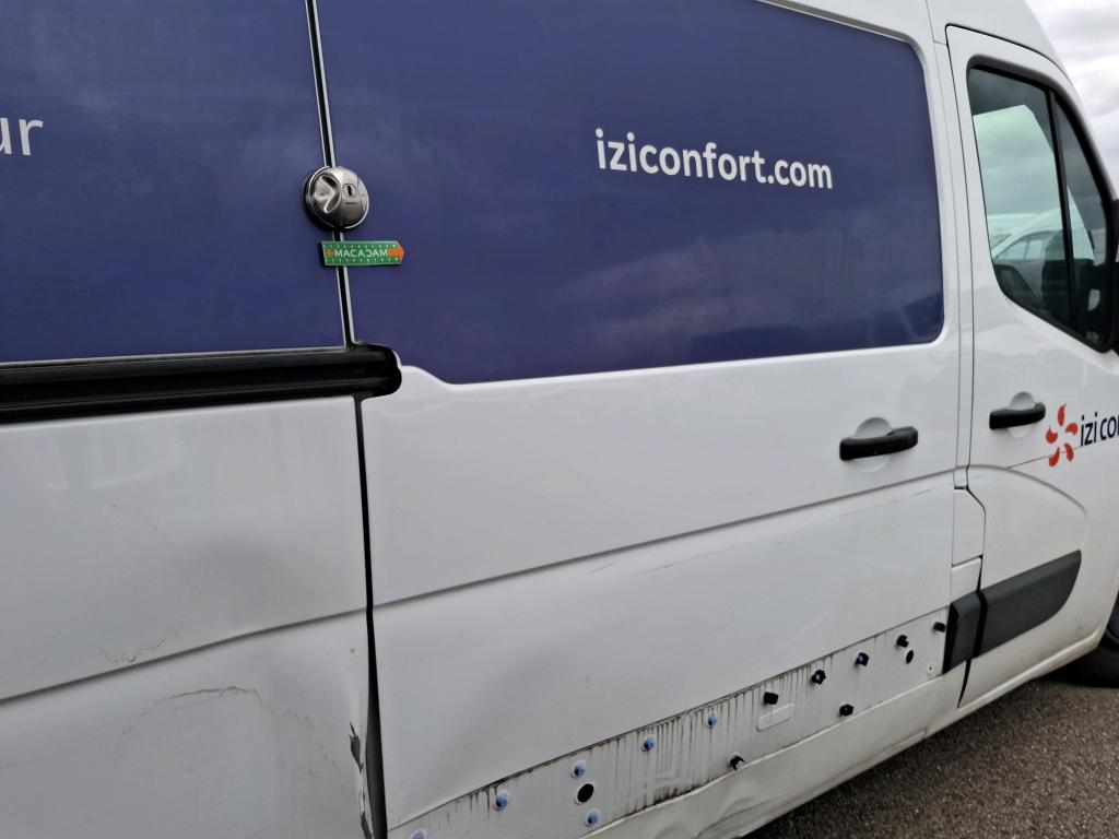 RENAULT MASTER FOURGON FGN TRAC F3500 L2H2 BLUE DCI 135 GRAND CONFORT 2022