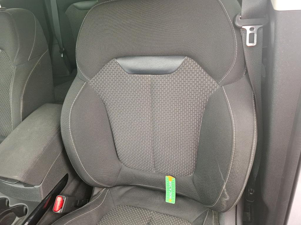 RENAULT KADJAR Blue dCi 115 EDC Business 2022