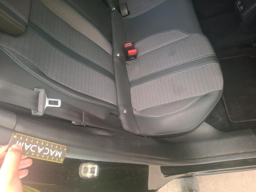 PEUGEOT 2008 BUSINESS BlueHDi 110 S&S BVM6 Allure 2021
