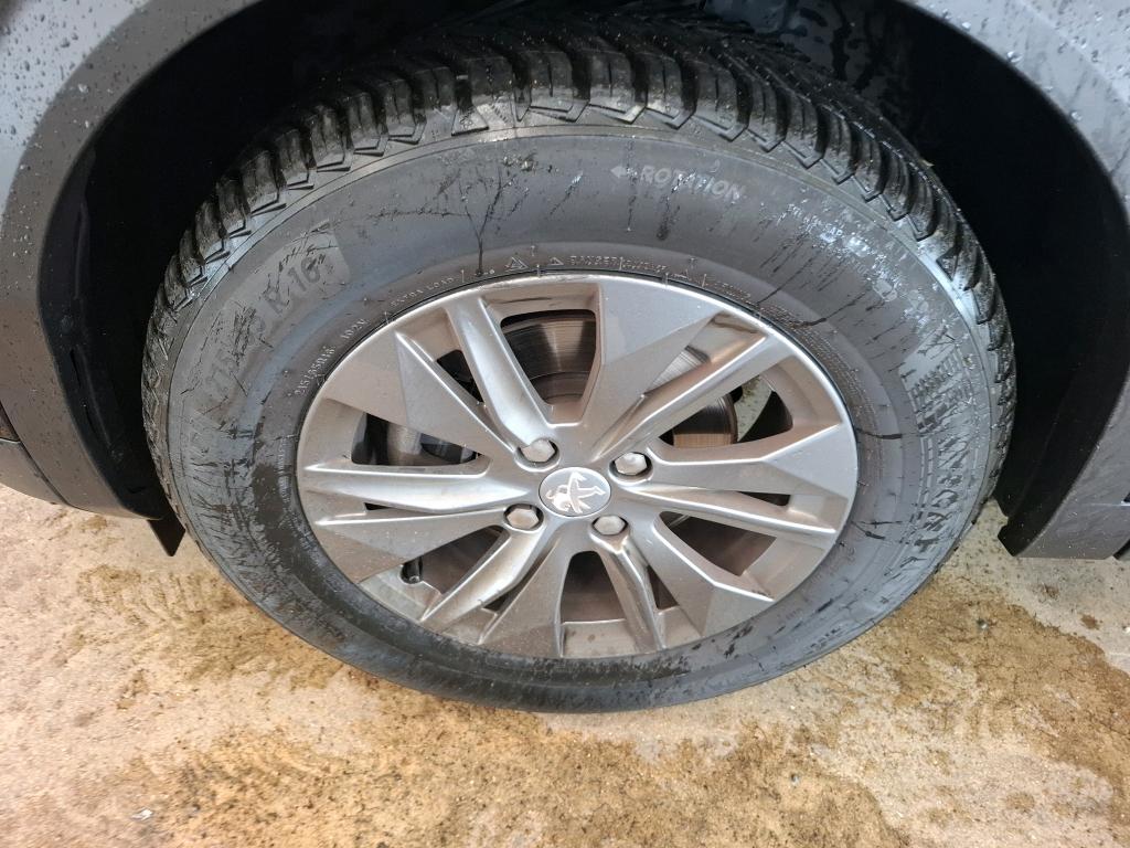 PEUGEOT 2008 BlueHDi 110 S&S BVM6 Active Pack 2022