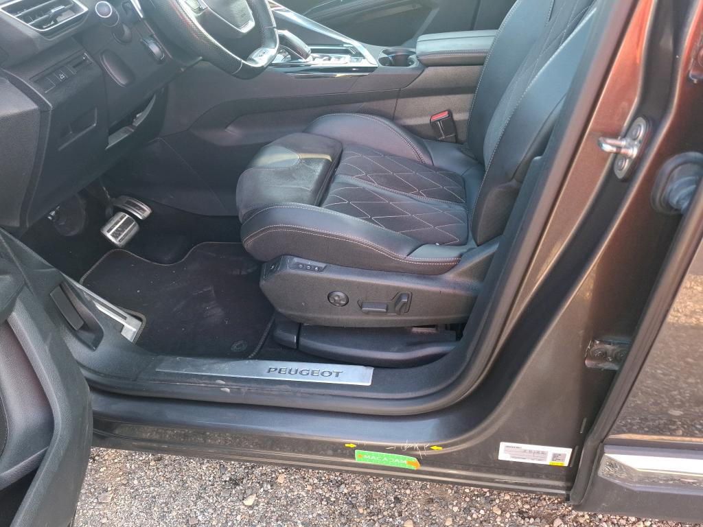 PEUGEOT 5008 BlueHDi 180ch S&S EAT8 GT 2019