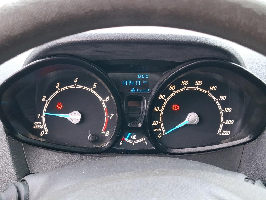 FORD TOURNEO COURIER 1.0 Ecoboost 100 Ambiente 2015
