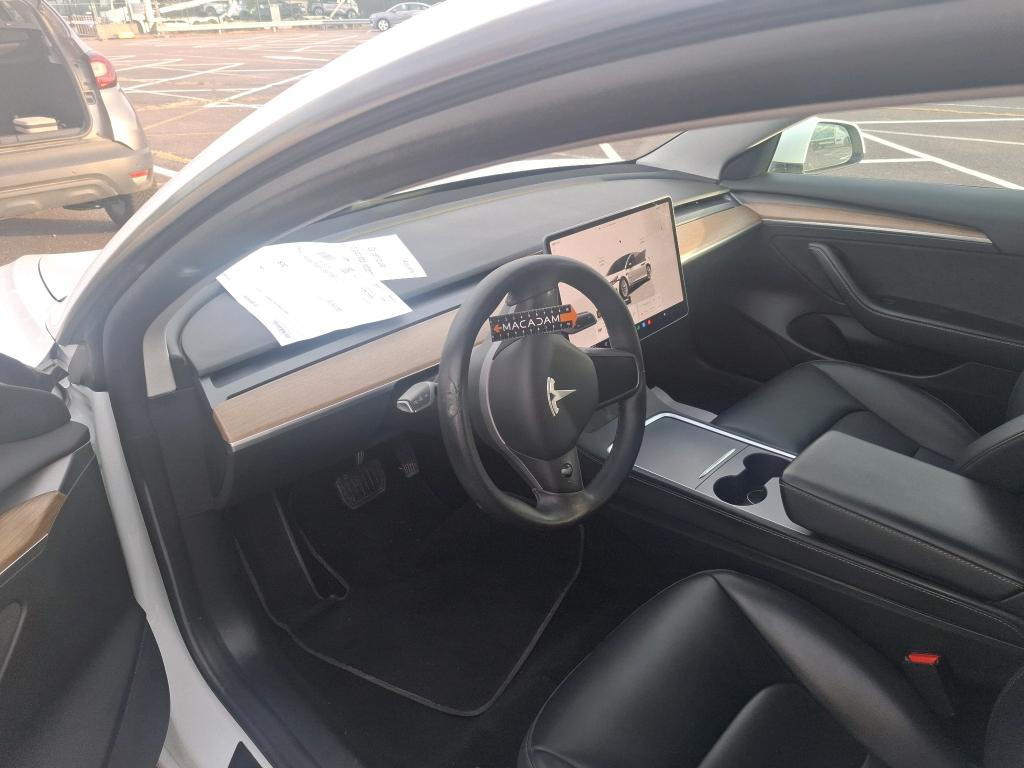 TESLA  2022