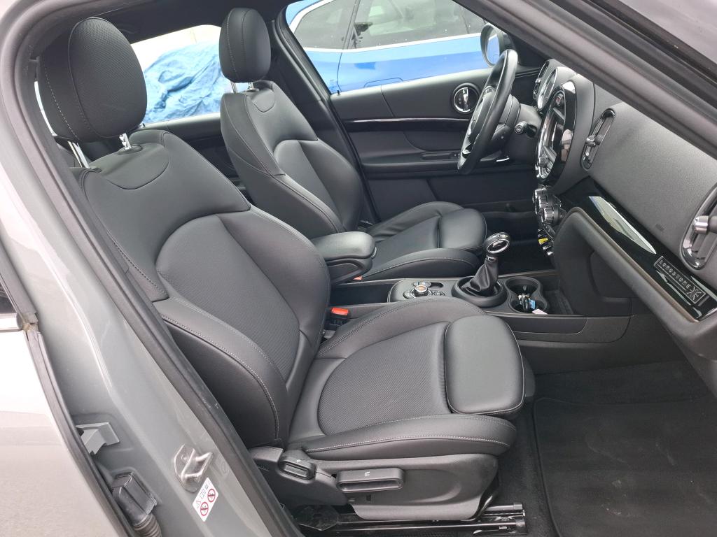 MINI COUNTRYMAN F60 136 - 88 ch ALL4 BVA6 Cooper SE 2020