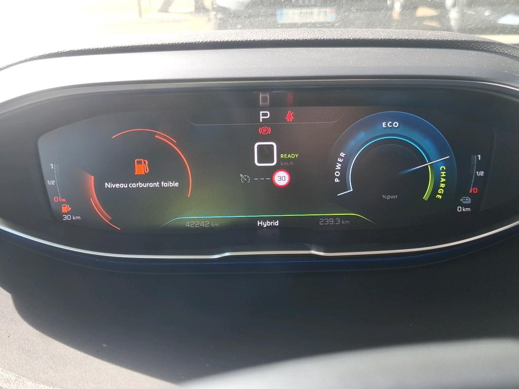 PEUGEOT 3008 Hybrid 225 e-EAT8 Allure Pack 2022