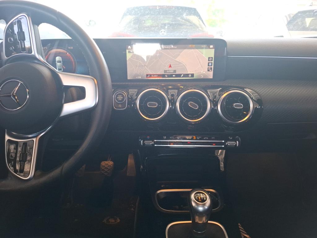 MERCEDES-BENZ MERCEDES CLASSE A 180 BM6 Style Line 2022