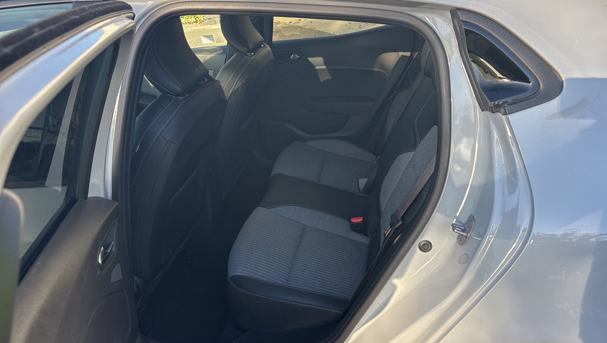 RENAULT Clio TCe 90 2025