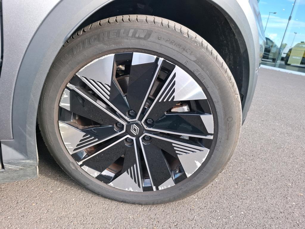 RENAULT SCENIC E-TECH electrique 220 ch grande autonomie Techno 2025
