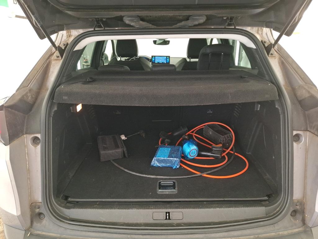 PEUGEOT 3008 Hybrid 225 e-EAT8 Allure 2022