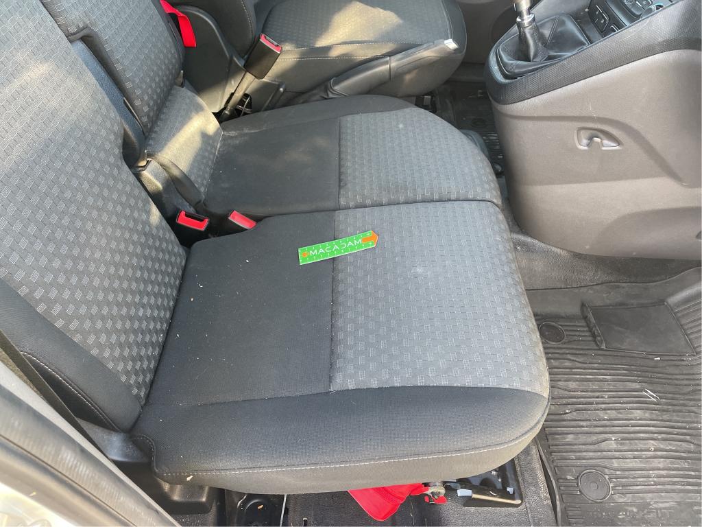FORD TRANSIT CONN CONNECT FGN L1 1.0E100 E85 S&S TREND BUSINESS NAV 2024