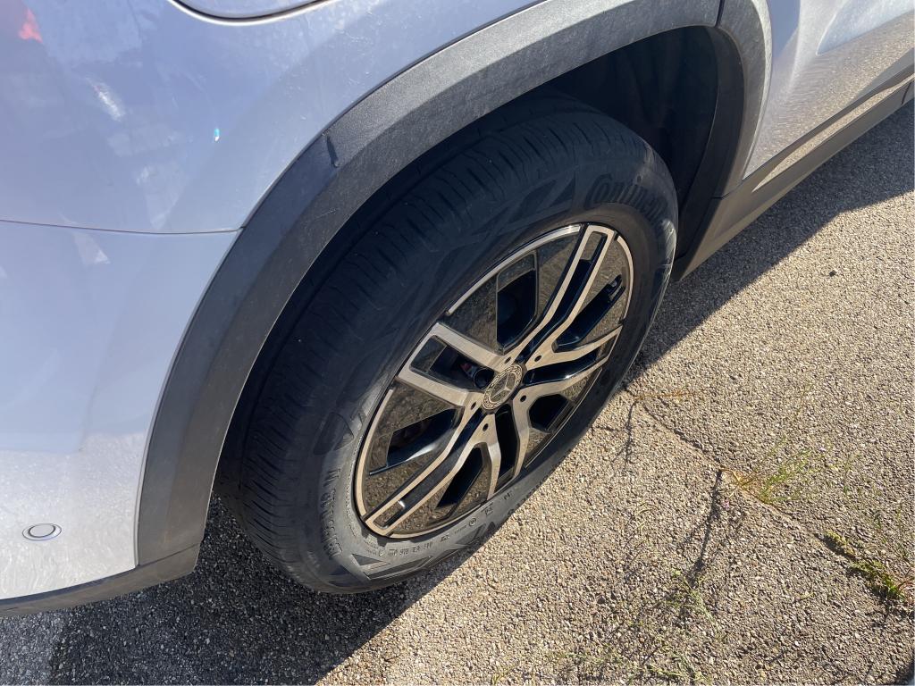 MERCEDES-BENZ MERCEDES GLA II 250 e 8G-DCT Progressive Line 2022