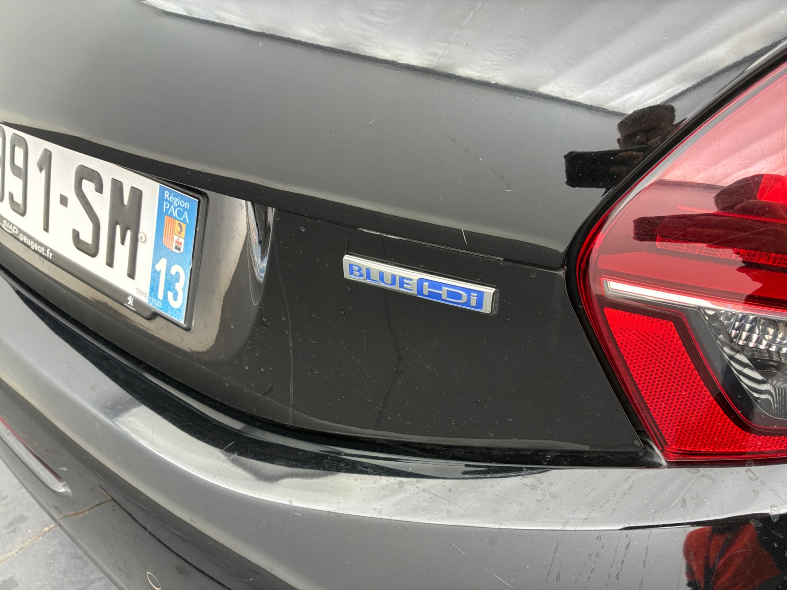 PEUGEOT 208 1.6 BlueHDi 100ch BVM5 Allure Allure 2016