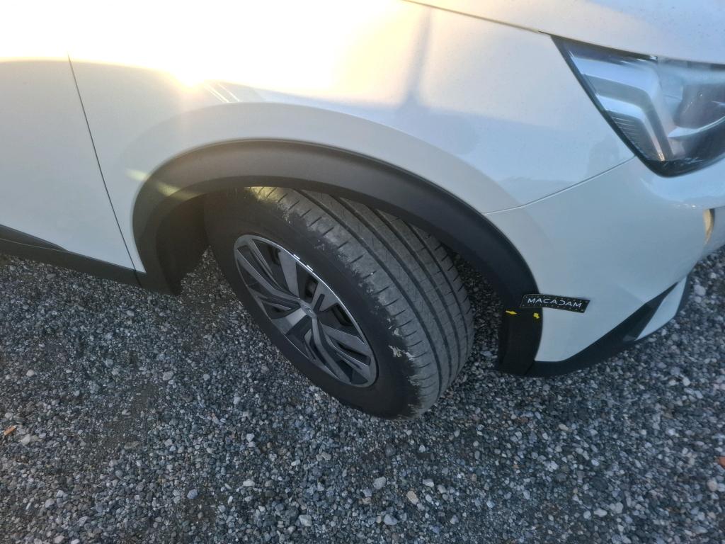 PEUGEOT 2008 PureTech 100 S&S BVM6 Active Pack 2023