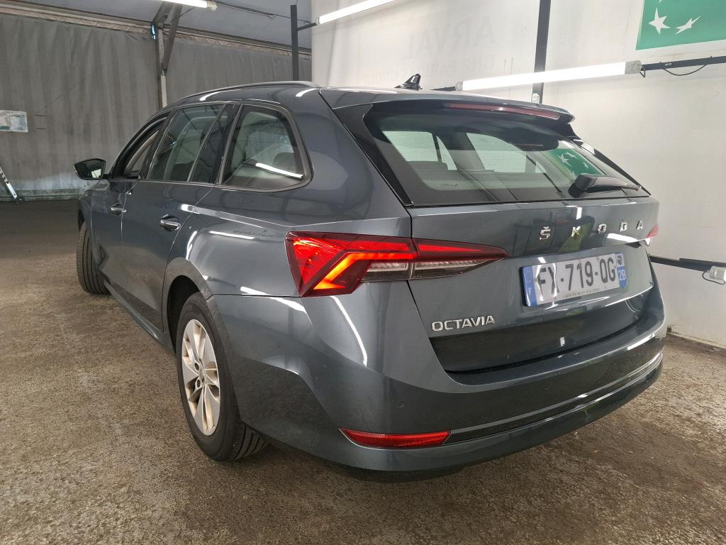 SKODA OCTAVIA COMBI 2.0 TDI 150 ch DSG7 Business 2021