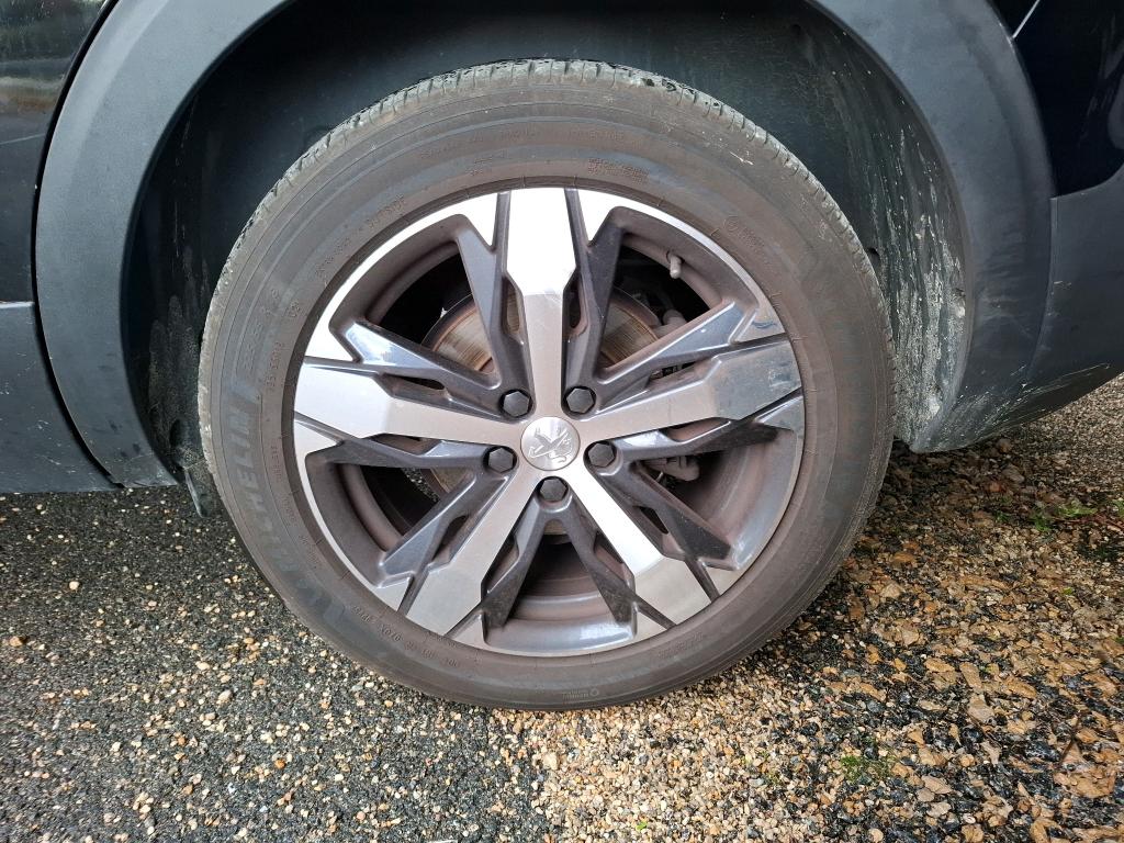 PEUGEOT 5008 BlueHDi 130ch S&S EAT8 Allure Pack 2022