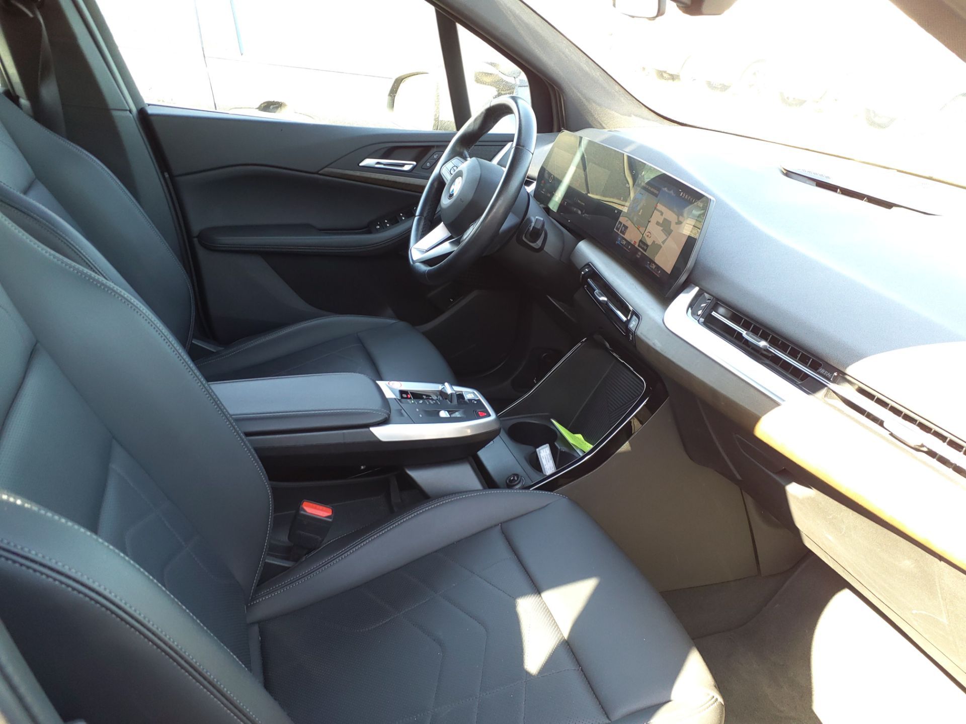 BMW SERIE 2 ACTIVE TOURER 218i 136 ch DKG7 Luxury 2024