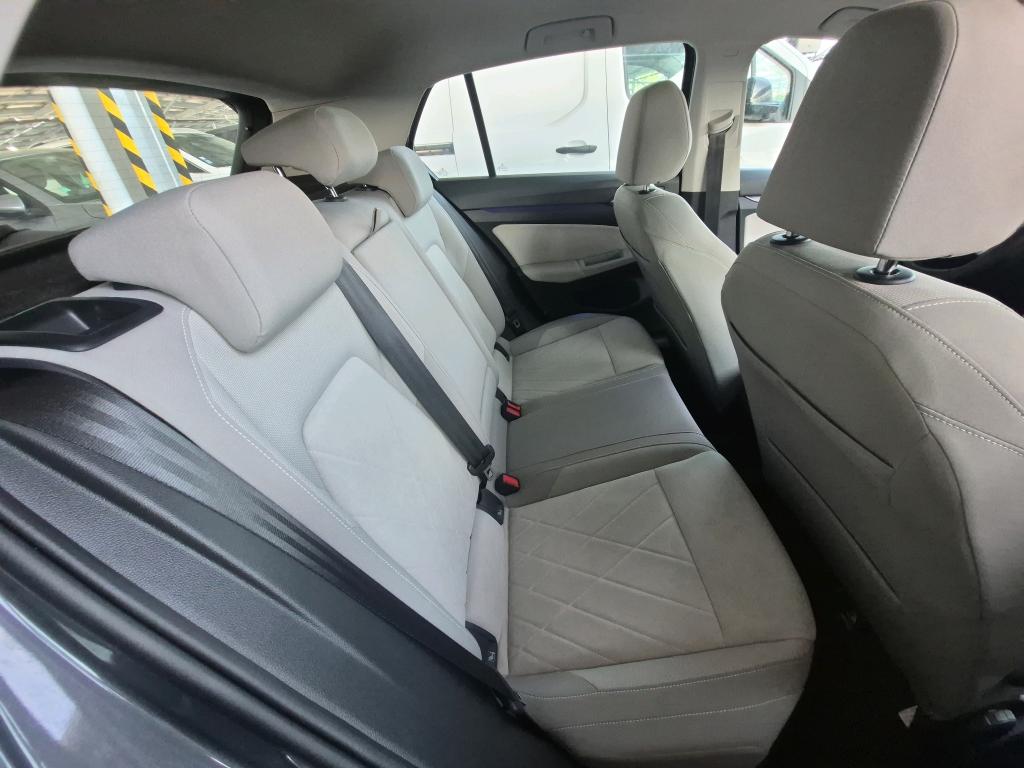 VOLKSWAGEN GOLF 1.4 Hybrid Rechargeable OPF 204 DSG6 Style 2023