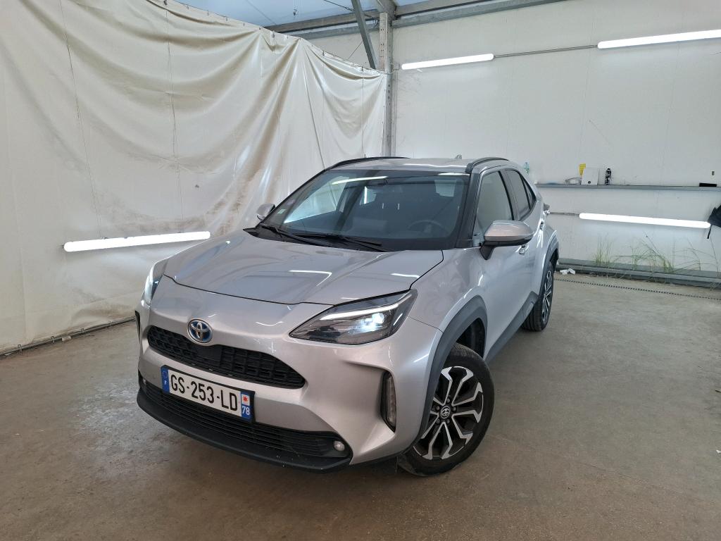 YARIS CROSS