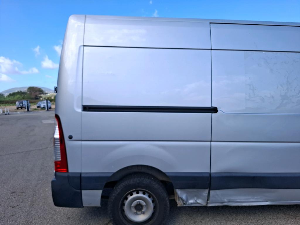 RENAULT MASTER FOURGON FGN TRAC F3300 L2H2 DCI 135 GRAND CONFORT 2021