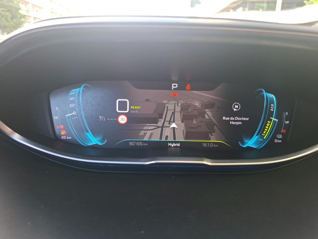 PEUGEOT 3008 Hybrid 225 e-EAT8 Active Pack 2023