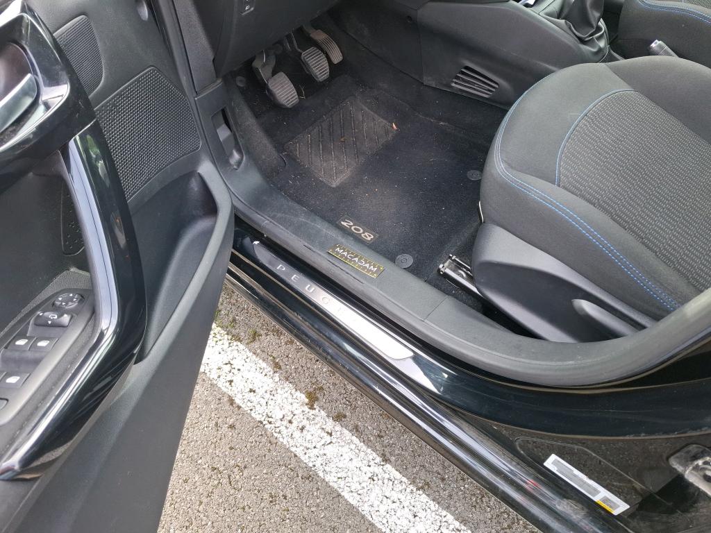 PEUGEOT 208 PureTech 82ch S&S BVM5 Signature 2019