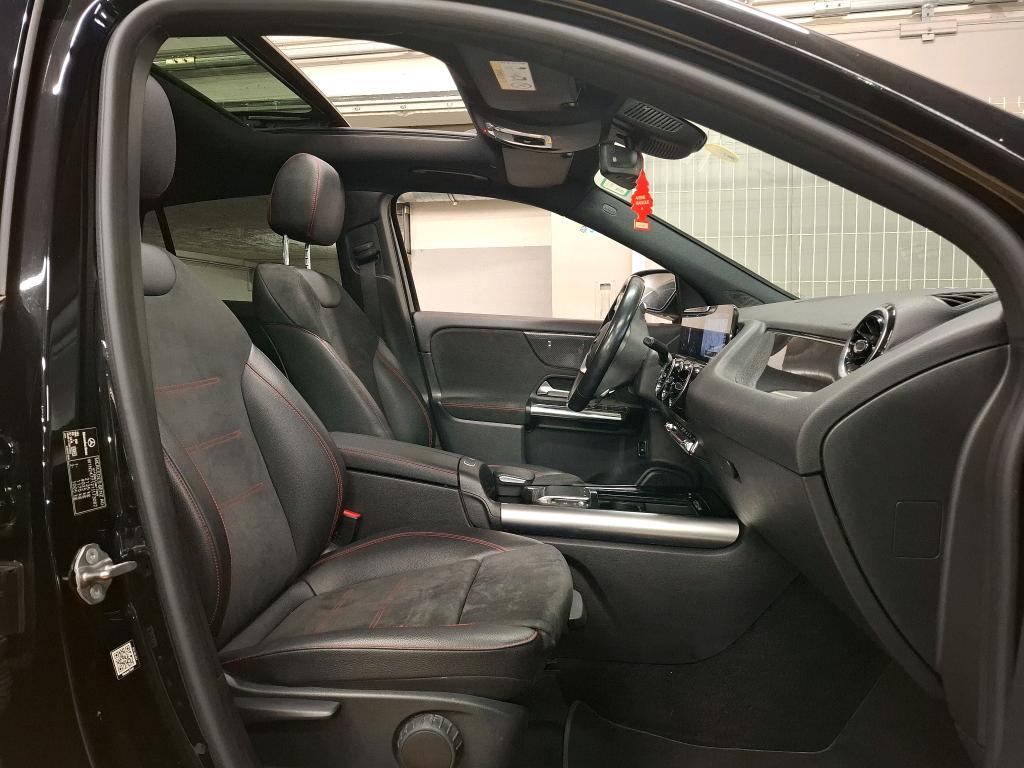 MERCEDES-BENZ GLA 200 d 8G-DCT AMG Line 2021