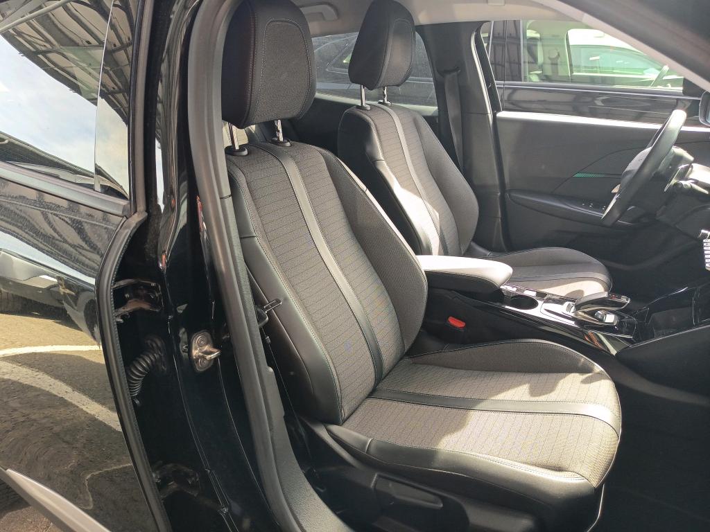 PEUGEOT 2008 BUSINESS PureTech 130 S&S EAT8 Allure 2021