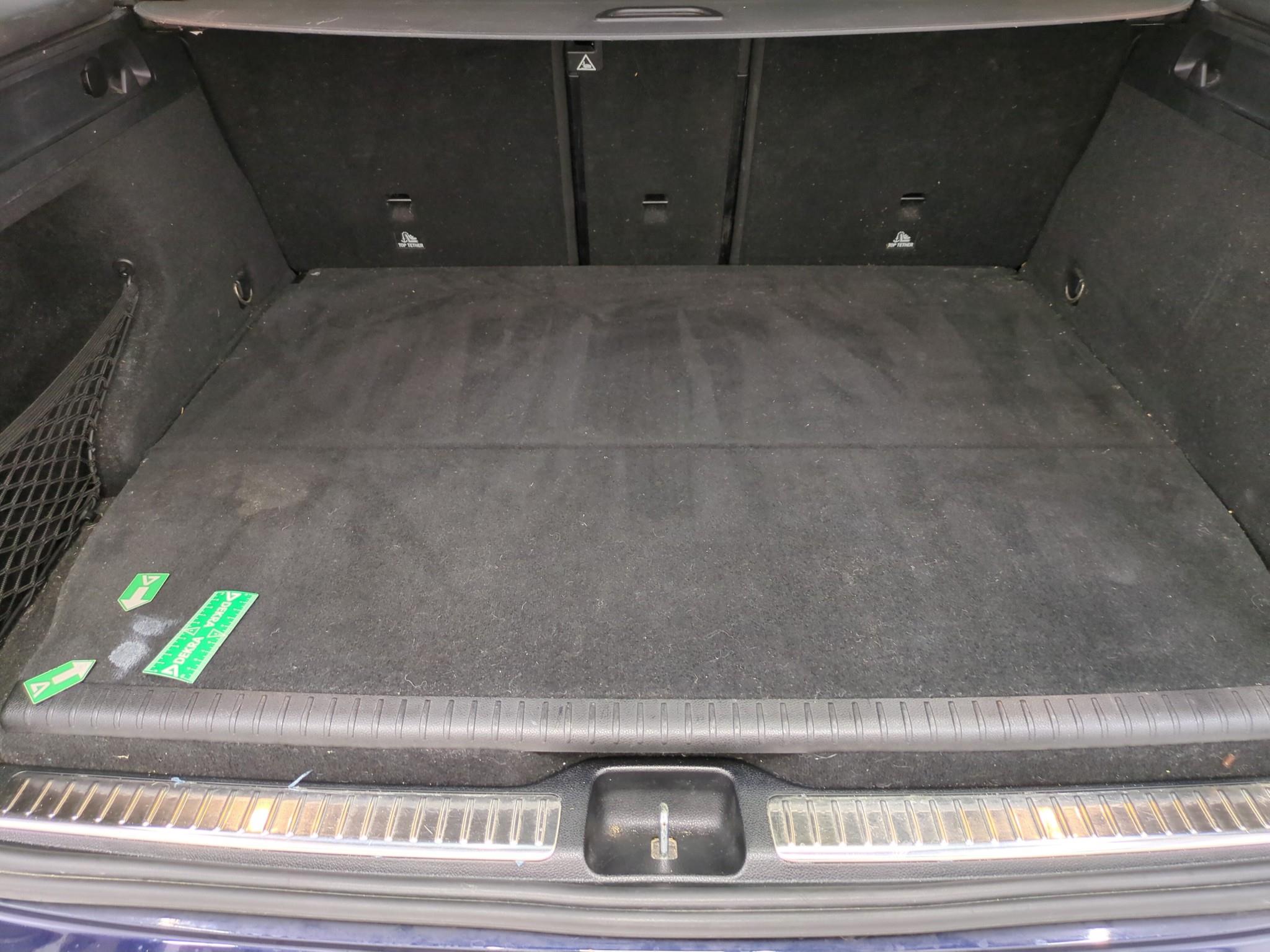 MERCEDES-BENZ MERCEDES CLASSE GLC 300 e 9G-Tronic 4Matic Avantgarde Line 2022