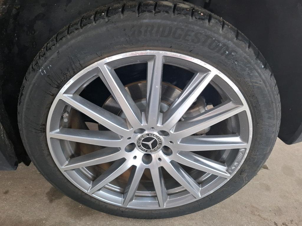 MERCEDES-BENZ MERCEDES GLA II 250 e 8G-DCT AMG Line 2023
