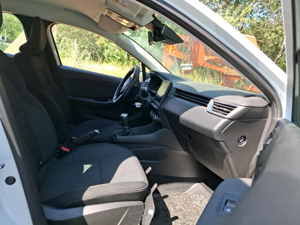 RENAULT CLIO V TCe 90 Equilibre 2023