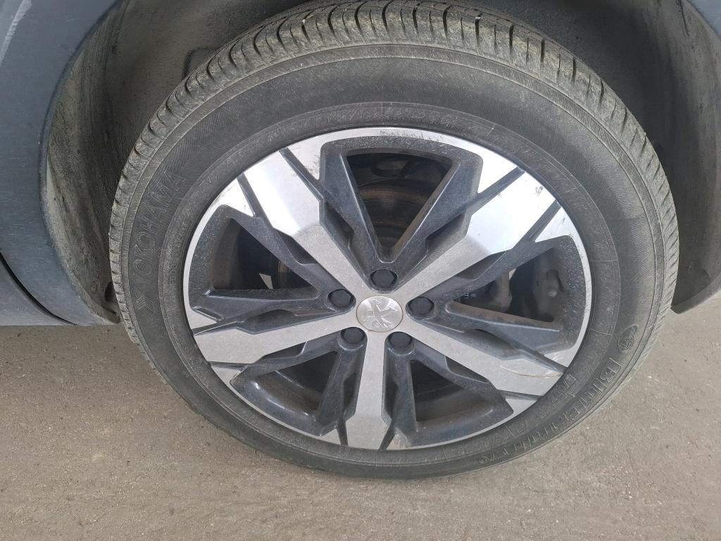 PEUGEOT 5008 BUSINESS PureTech 130ch S&S EAT8 Allure 2018
