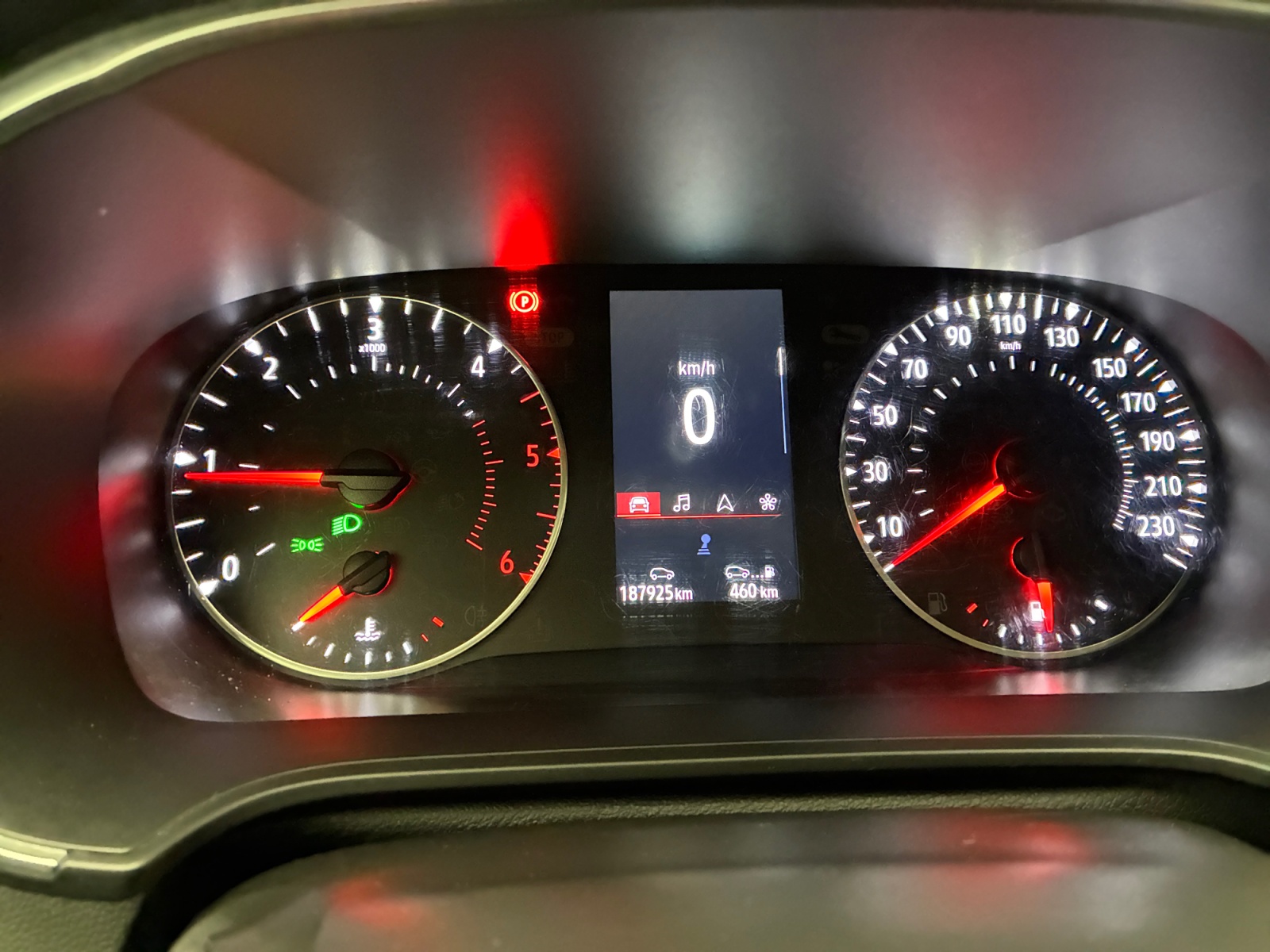 RENAULT MEGANE SOCIETE IV BLUE DCI 115 AIR NAV 2022