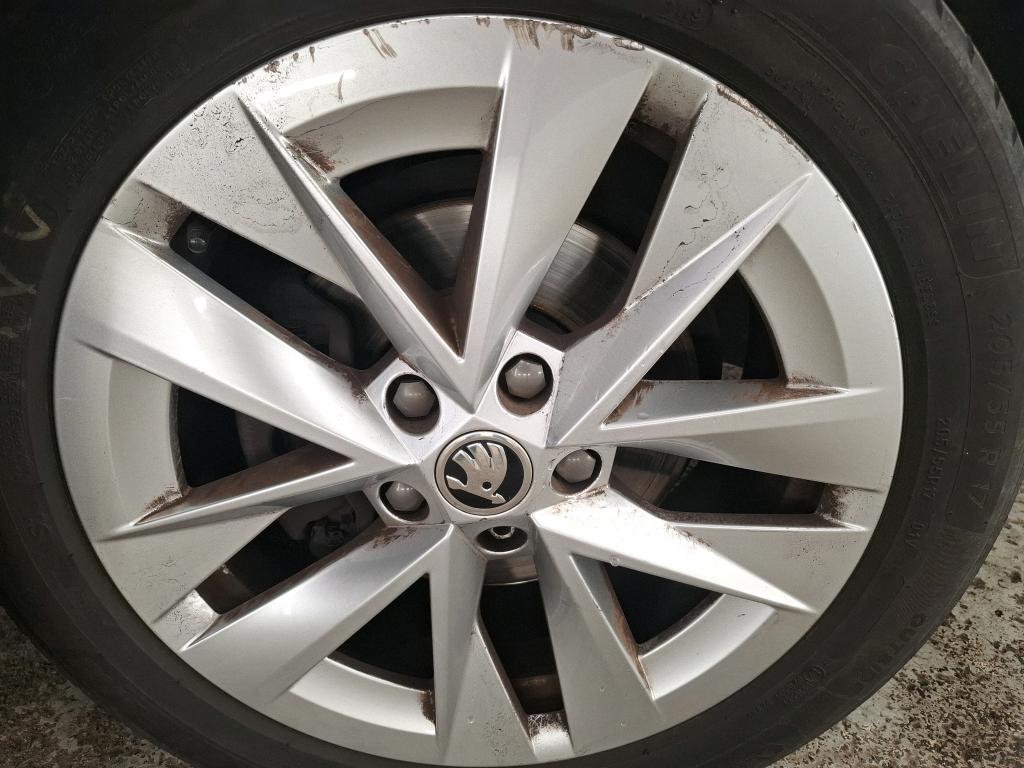 SKODA OCTAVIA COMBI 2.0 TDI 116 ch Style 2021