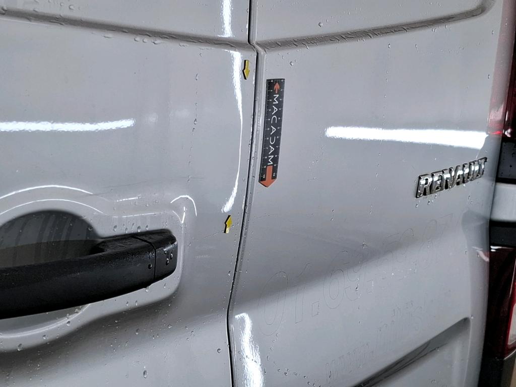 RENAULT TRAFIC FOURGON FGN L1H1 1200 KG DCI 145 ENERGY EDC GRAND CONFORT 2020